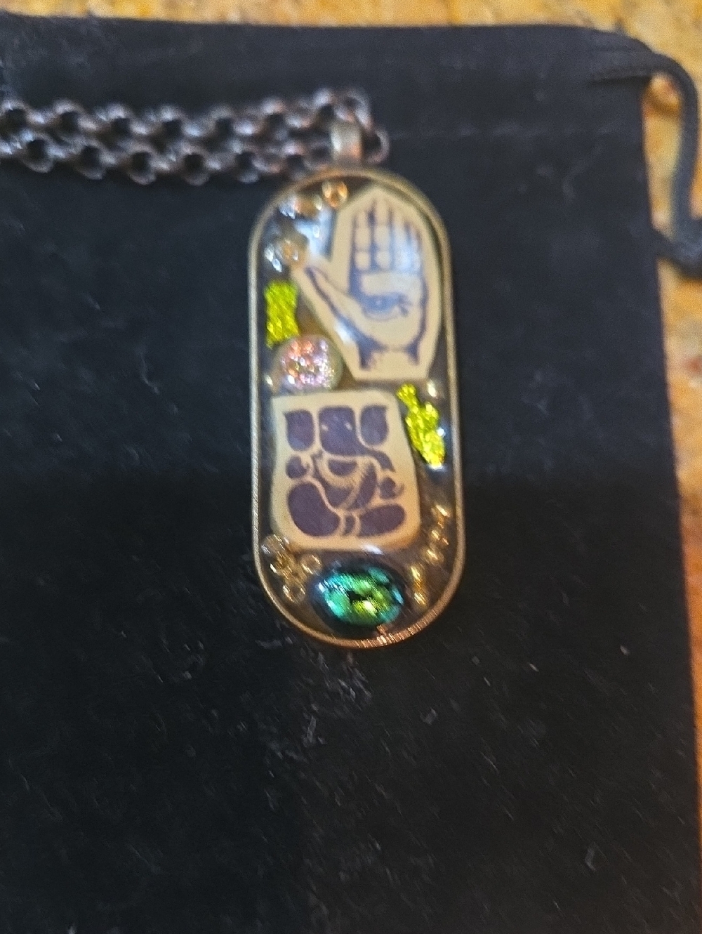 Stylish Black and Gold Pendant Necklace - Spiritual Symbol Design